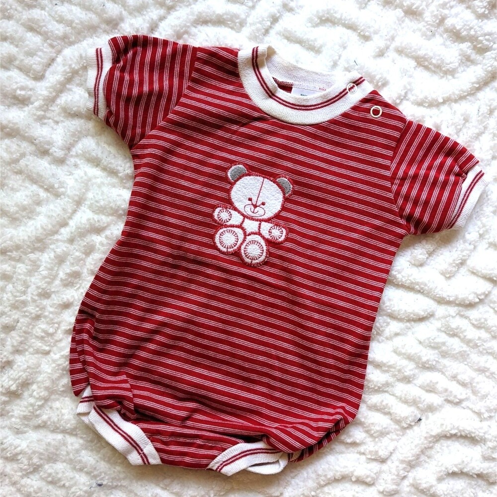 Vintage Health-Tex Red & white Bubble with Bear Applique Boys Romper Sz 18 mo